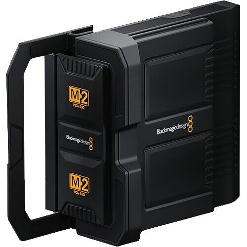 Blackmagic Media Module 8TB 1